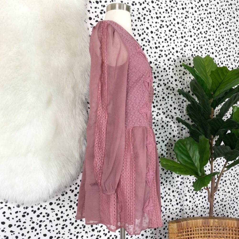 Free People | Leigh Mauve Lace Peasant Mini Dress - Picture 4 of 8